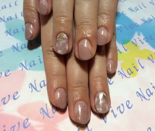 斜め丸フレンチのオフィスネイル 2015春